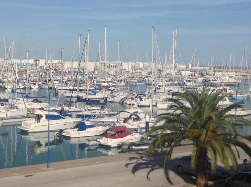 Apartamento Pueblo Marinero Puerto Sherry Ел Пуерто де Санта Мария Екстериор снимка